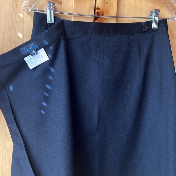 Vintage 90’s Victor Victoria navy cashmere mini skirt, made in Italy Size 44 - Picture 4 of 6